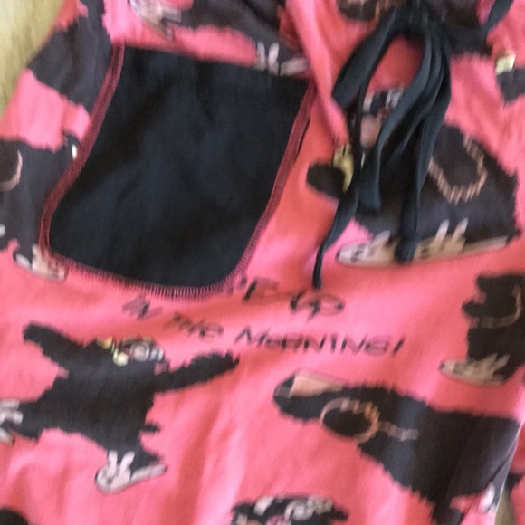 Black and hot pink Panama pants with bears on them. Front black pocket. - Picture 3 of 6